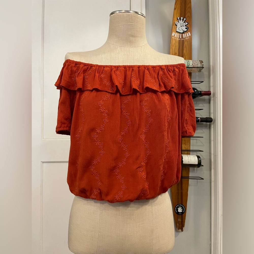 Mason & Belle Coreena Eyelet Off The Shoulder Semi Crop Top Boho Size M